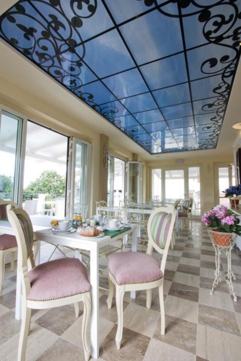 Hotel Mocambo Piscina E Spiaggia 산베네데토델트론토 외부 사진
