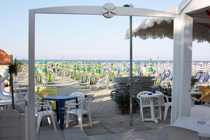 Hotel Mocambo Piscina E Spiaggia 산베네데토델트론토 외부 사진